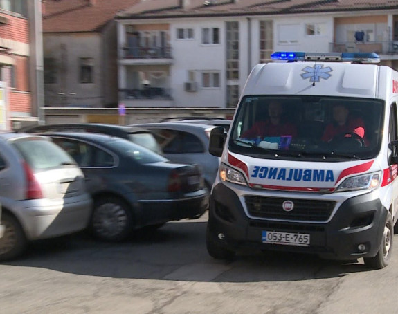 Приједор: Умјесто у породилишту, беба рођена у колима