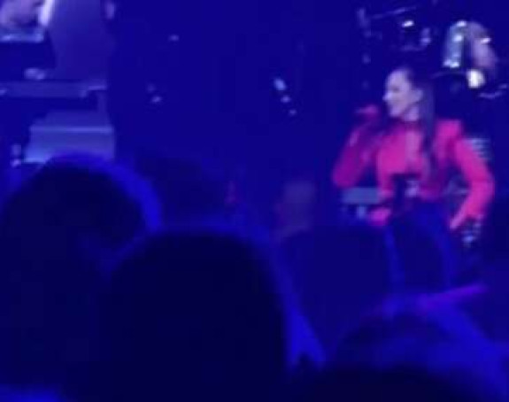 Александра Пријовић имала пех на бини у Њемачкој