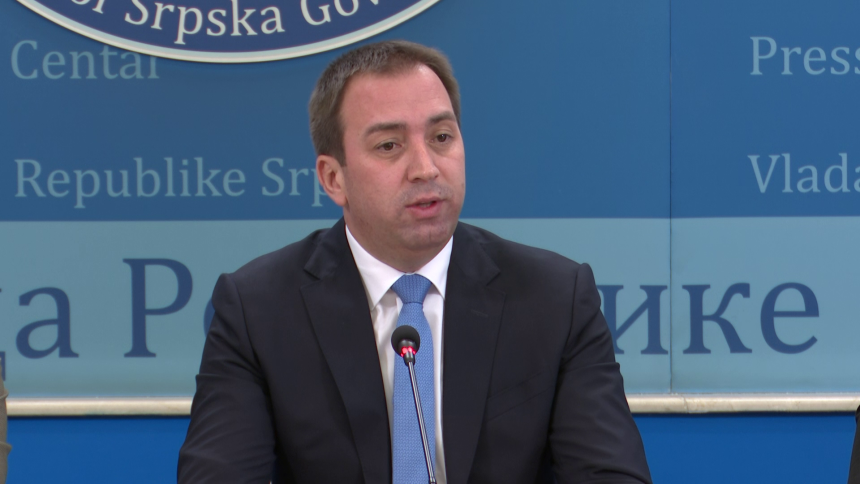 Vučić će Selaku danas u Beogradu uručiti Sretenjski orden