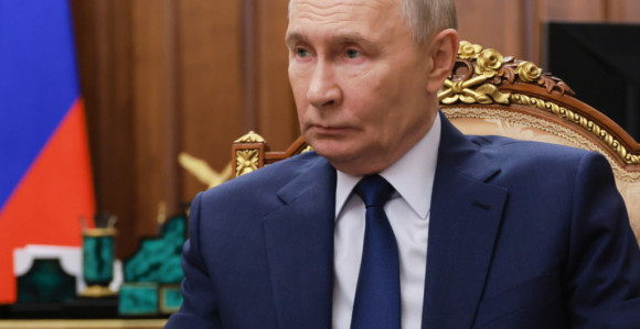 Путин смијенио Сергеја Иванова из руског СБ