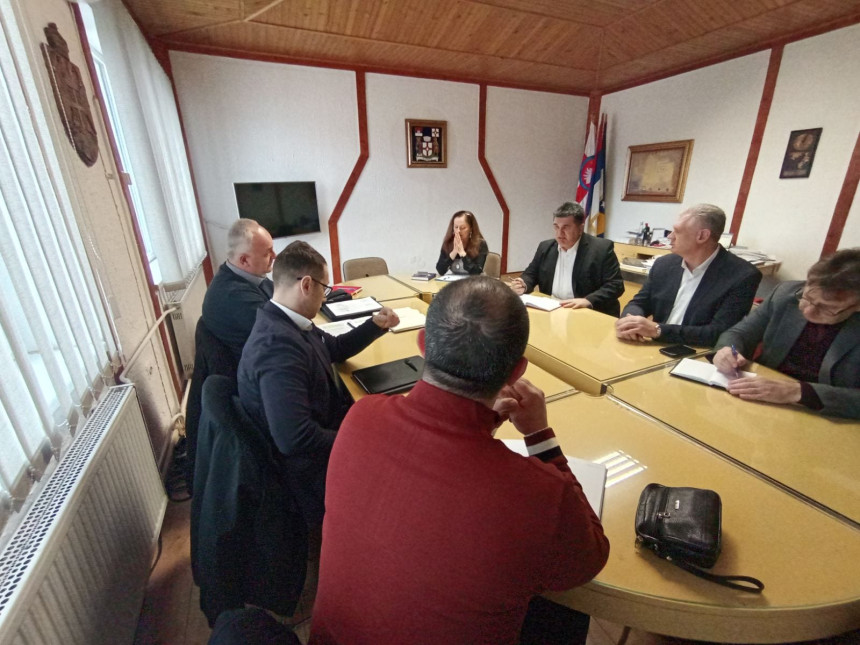 Lopare: Problemi sa strujom, najavljena rekonstrukcija mreže