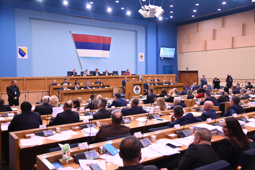 Narodni poslanici o revizorskim izvještajima (VIDEO)