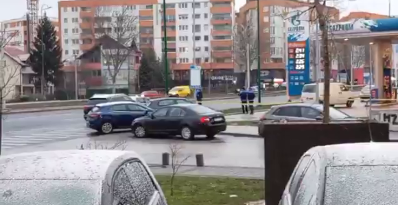 Vatreni obračun sa policijom u Sarajevu (VIDEO)