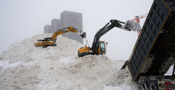 Snježni nanosi duplo veći od normalne visine, oboren rekord