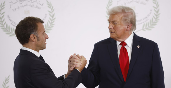 Makron tražio od Trampa da ukine sankcije