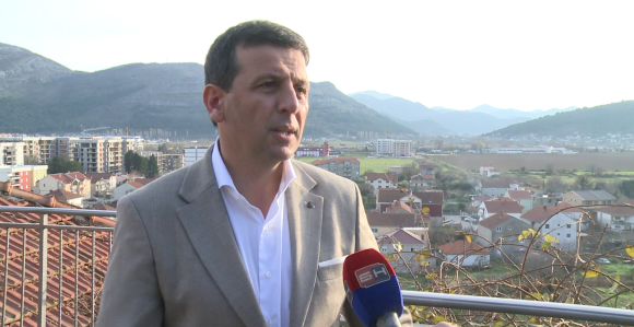 Čovića i Dodika ćemo pomesti gvozdenom metlom i kazniti za sve što su uradili narodu!