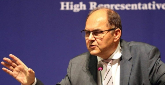 Амиџићу дат рок да обезбиједи новац за скенере