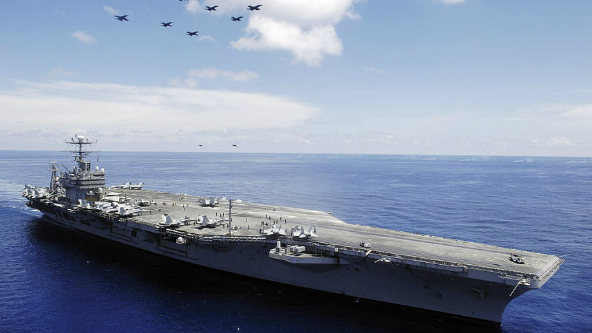 Iranska RG pogodila USS nosač aviona u Persijskom zalivu