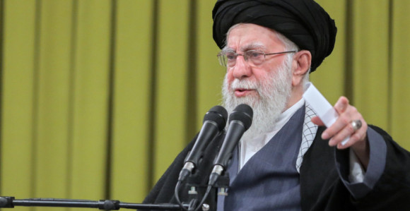 Ajatolah Ali Hamnei ubijen u napadu SAD i Izraela