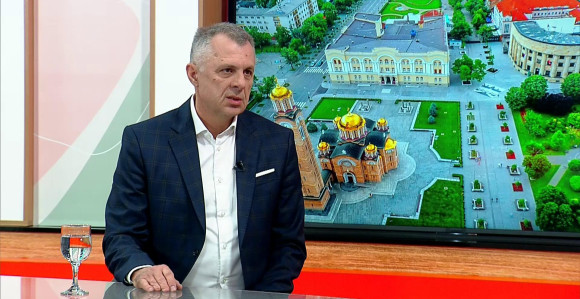 Umjesto da pomogne, Vlada spava, a premijer se ponaša kao predsjednik lovačkog udruženja!