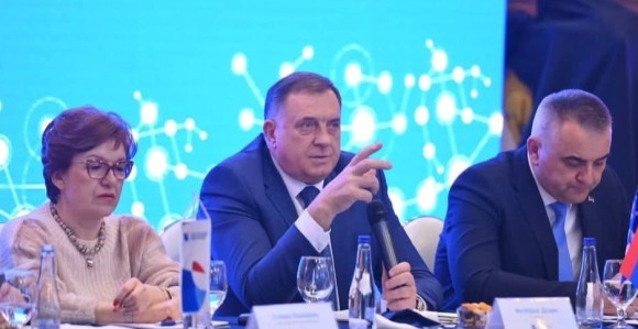 "Lažni car Šćepan Mali i njegovo lažno predstavljanje"