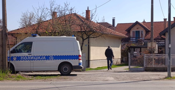 Tragedija u Bijeljini: Otac usmrtio sina pa presudio sebi