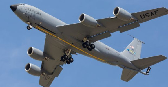 Američki avion-tanker prinudno sletio u Tel Avivu