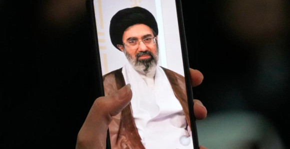 Aksios: Misterija oko Modžtabe, OS bez potvrde ko vodi Iran