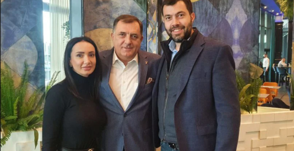 Додикови поново стали у ред за гориво