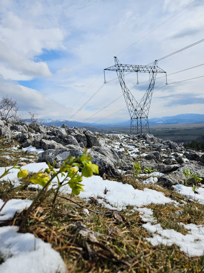 U nižim dijelovima kiša, a u višim susnježica i snijeg