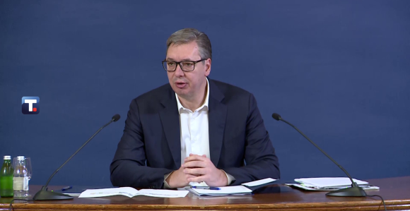 Vučić odgovorio Zoranu Milanoviću: Tamo mi nije mjesto!