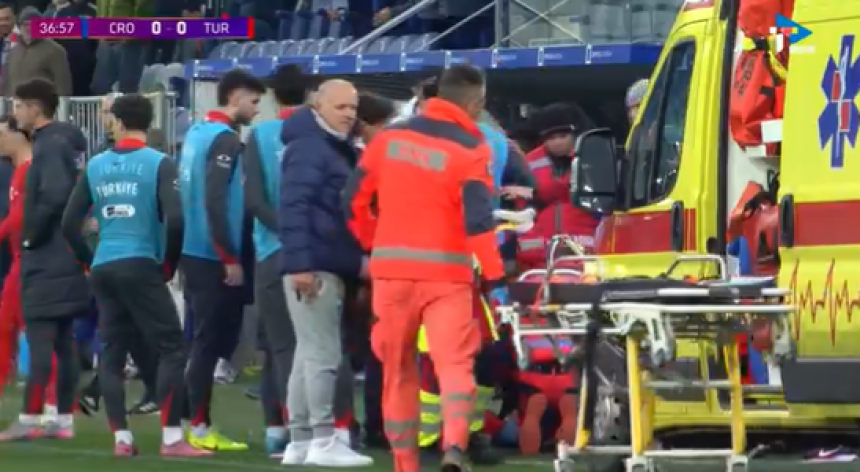 Драма на мечу Хрватске: Срушио се селектор (ВИДЕО)