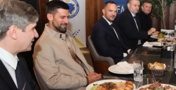 Откривено када је Новак Ђоковић почео да једе месо