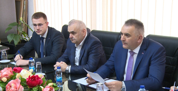 Zvornik: Izborna godina pokreće i nova obećanja