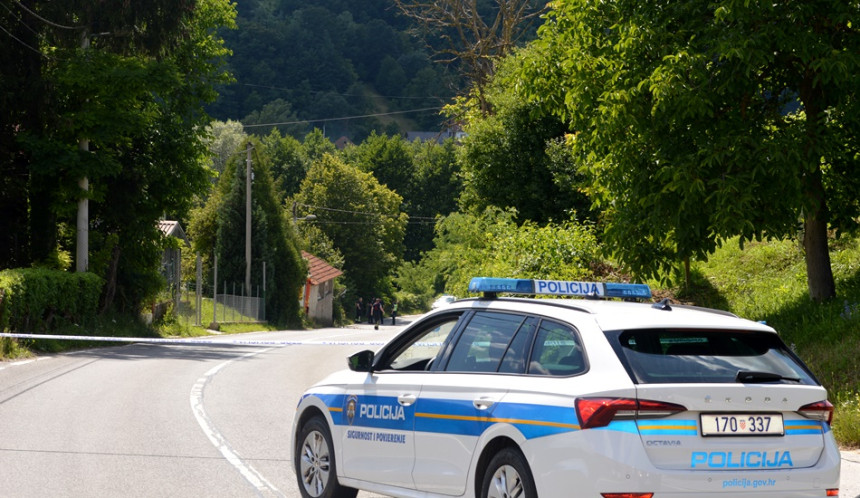 Tokom svečane paljbe poginuo čovjek koji je punio top