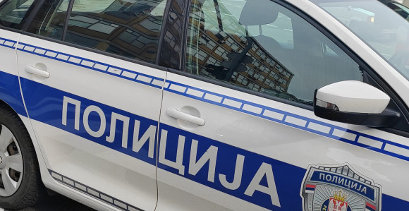 Ухапшено седам радника НИС-а, крали гориво за авионе