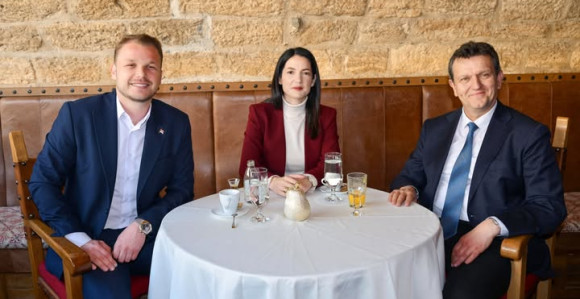 Opoziciona trojka Republike Srpske za istim stolom