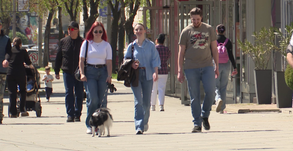 Zašto mladi u Srpskoj pomireno stoje iza zida ćutanja?