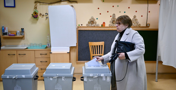 Мађари бирају: Главни ривали Орбанов Фидес и Мађарова Тиса