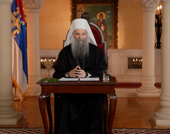 Патријарх служио на Васкрс литургију у Пећкој патријаршији