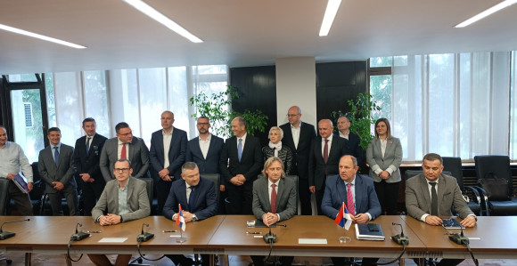 Ugovor potpisan: Milioni evra i trećina struje iz Ugljevika nepovratno odlaze u Sloveniju