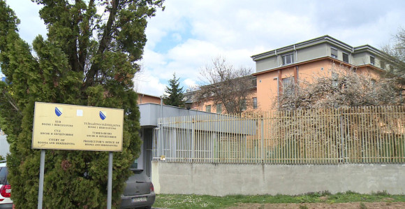 Uhapšen radnik Suda BiH, prijavila ga predsjednica