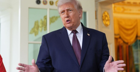 Трамп тврди да ће САД узети обогаћени уранијум из Ирана