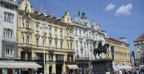 Протест "Хрватска заједно за веће плате и пензије"