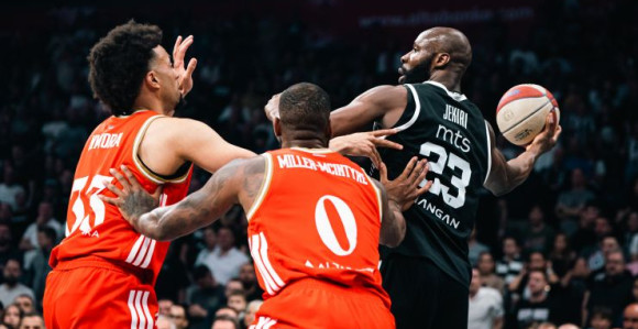 Partizan pobijedio Crvenu zvezdu u derbi meču ABA lige
