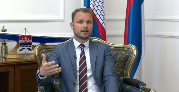 Opozicija je na korak do dogovora, SNSD nema koga da pošalje u trku!