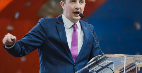 Obećali: Zaposliće 500 djece poginulih boraca! Slagali su.