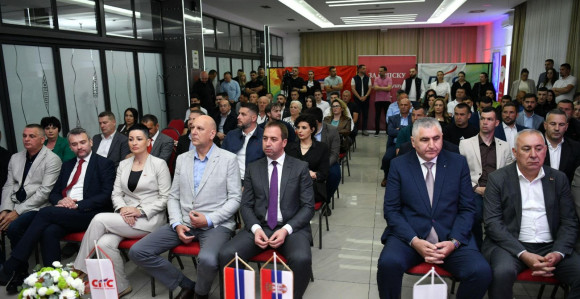 Selak i Stojanović zajedno izlaze na izbore u oktobru