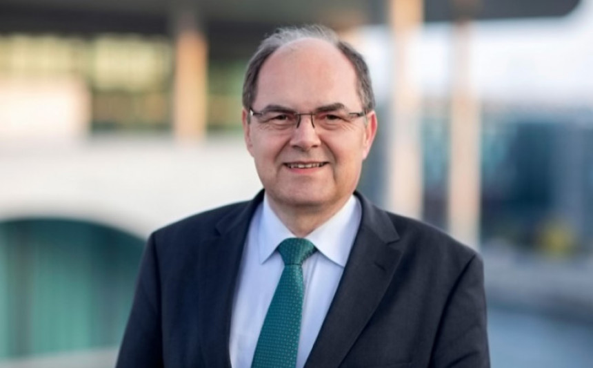 Kristijan Šmit podnio ostavku