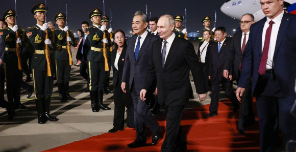 Putin u Pekingu: Odnosi Rusije i Kine dostigli neviđeni nivo