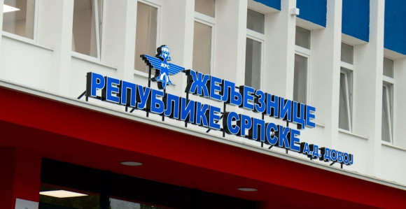 Stevanović: Polovina radnika u "ŽRS"je nepotrebna