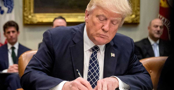 Републиканци Трампу: Полако са договором са Техераном