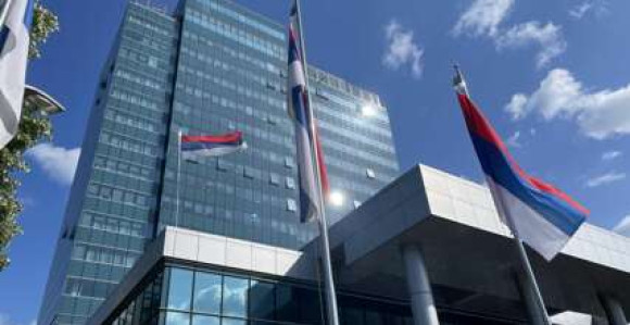 Da li brojna predstavništva služe privredi ili ličnim interesima pojedinaca?