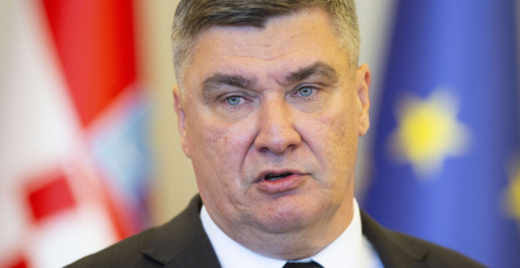 Zoran Milanović oduzima odlikovanja Branimiru Glavašu