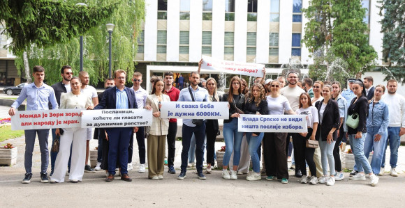 Otkud vam pravo da preko noći svako dijete zadužite za 2.000 KM?!