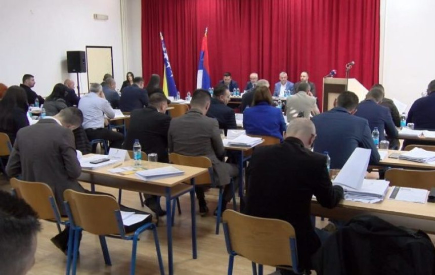 Kupuju zgradu ili izvlače novac iz budžeta za izbore?!