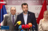 Tata i sin na konferenciji za novinare o izborima