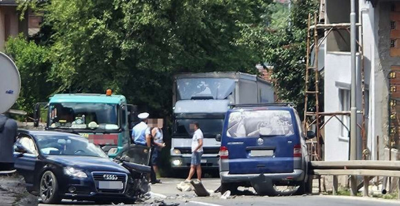 Žestok sudar na putu Zvornik-Milići, nastao kolaps
