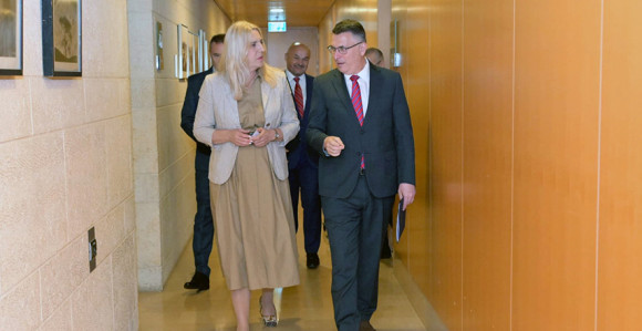 Cvijanovićeva sa Gideonom Sarom o stanju u BiH