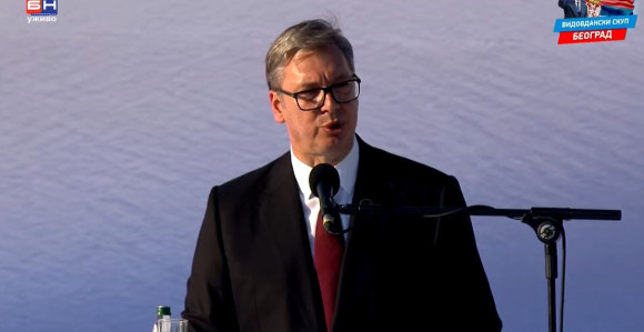 Narodni skup "Srbija jedna porodica" - Vučić: Ujedinjeni šaljemo najvažnije poruke za budućnost